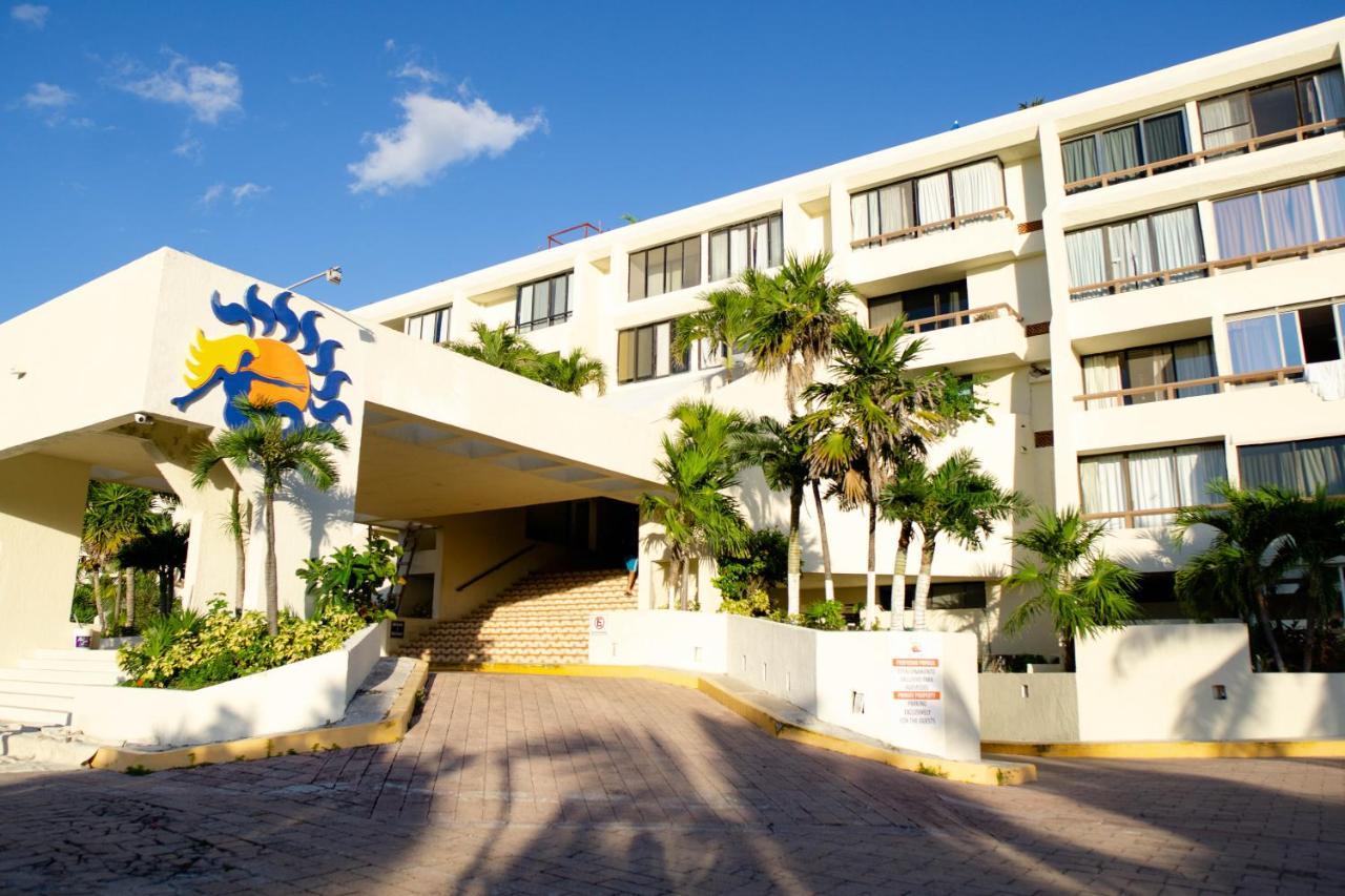Solymar Condo Beach Resort By Casago Cancún Kültér fotó