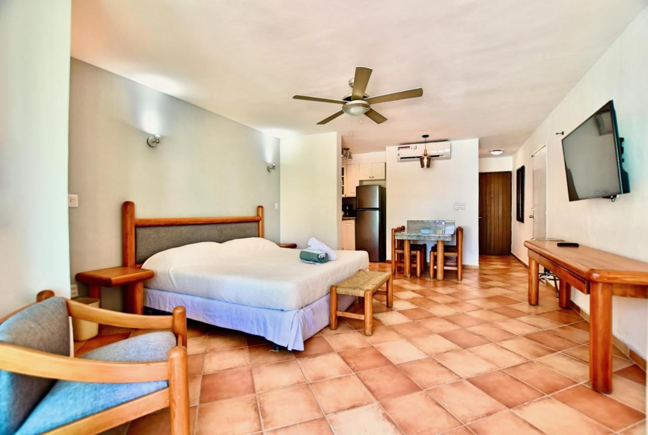 Solymar Condo Beach Resort By Casago Cancún Kültér fotó