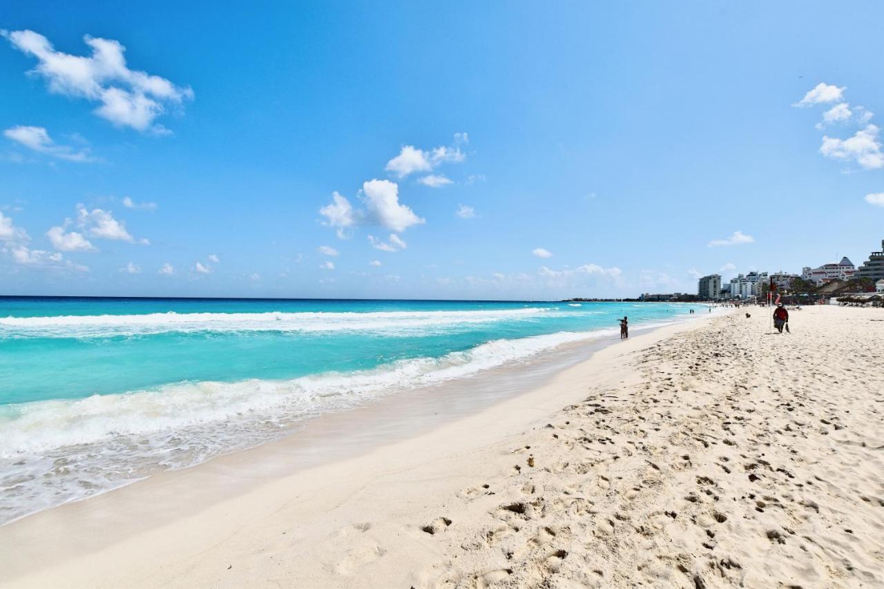 Solymar Condo Beach Resort By Casago Cancún Kültér fotó